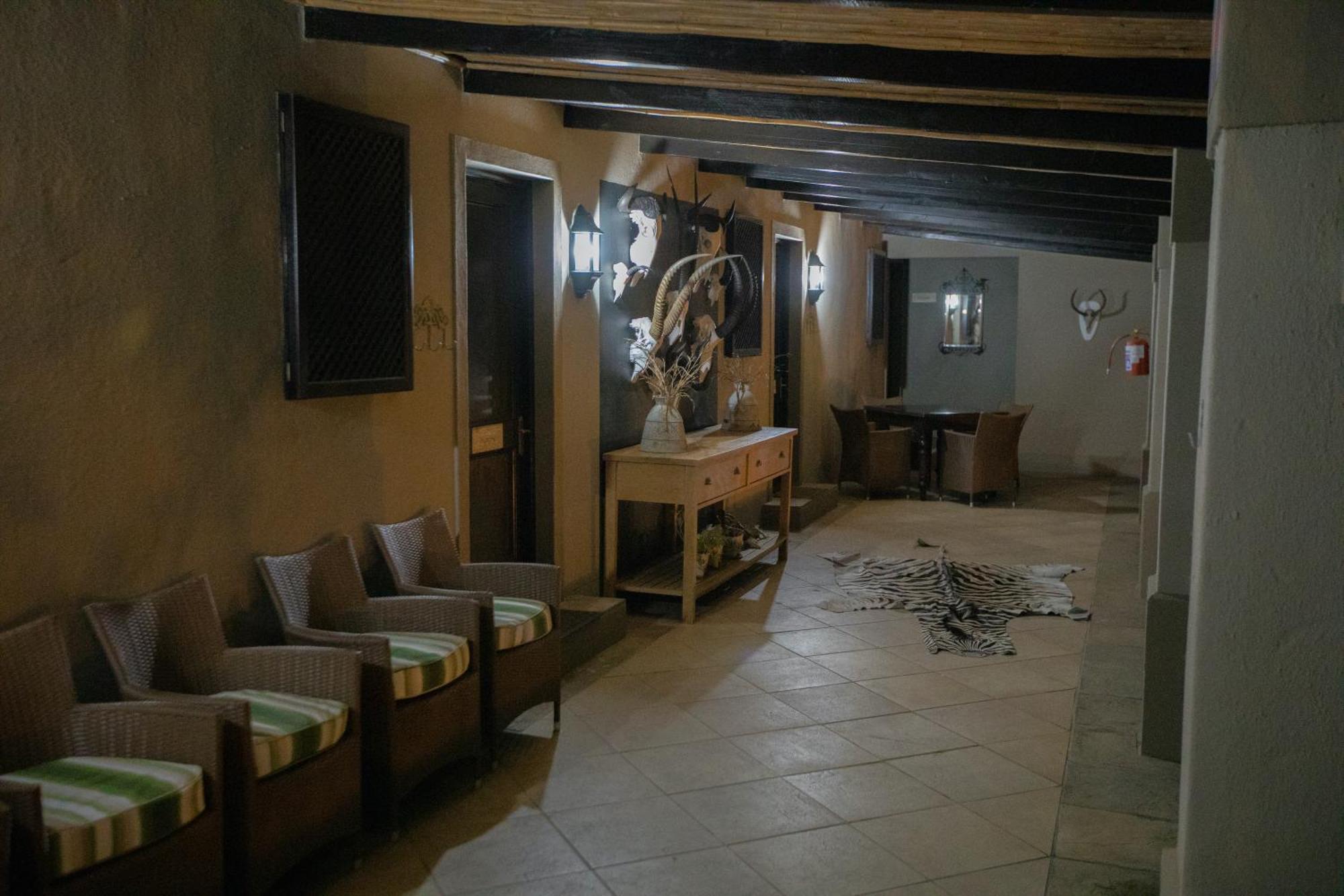 Swartberg Private Game Lodge Oudtshoorn Exteriér fotografie